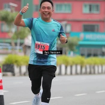 Runner Photo 8867995