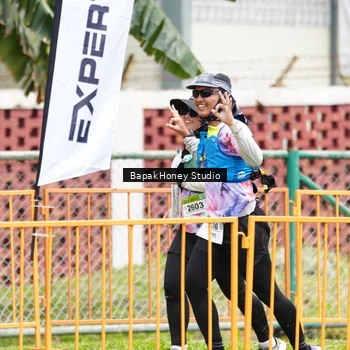 Runner Photo 8868011