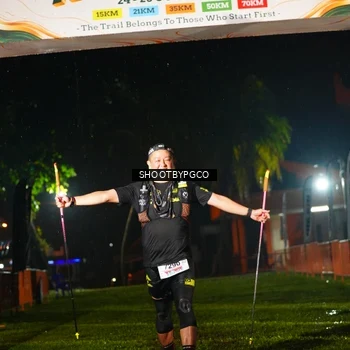 Runner Photo 8868012