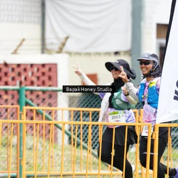 Runner Photo 8868019