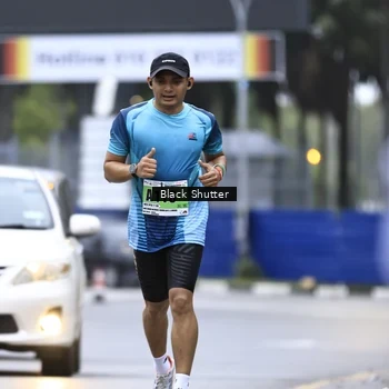 Runner Photo 8868029