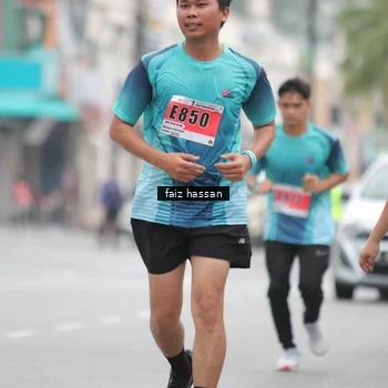 Runner Photo 8868038
