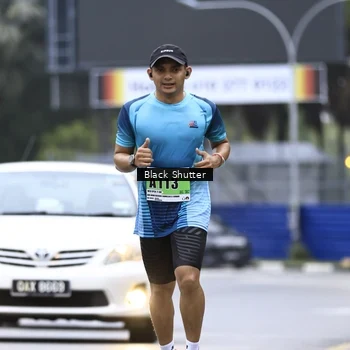 Runner Photo 8868047