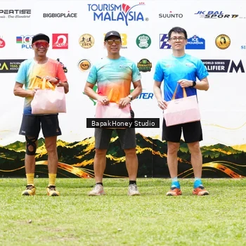 Runner Photo 8868062