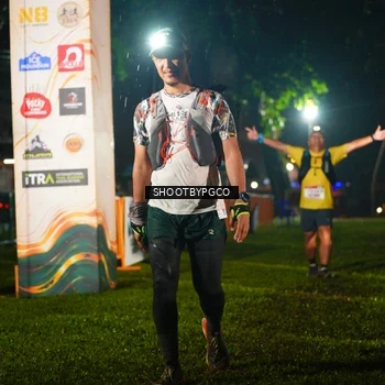 Runner Photo 8868070