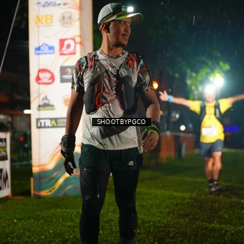 Runner Photo 8868077