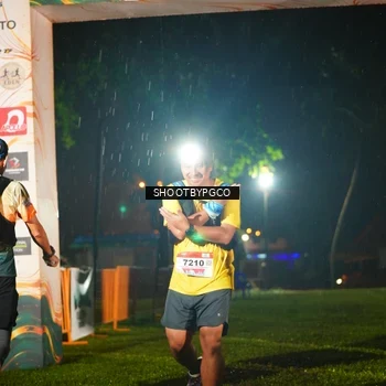 Runner Photo 8868085