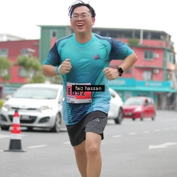 Runner Photo 8868087