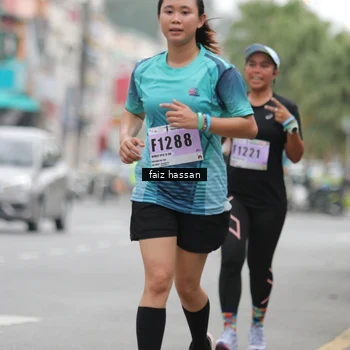 Runner Photo 8868089