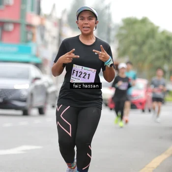 Runner Photo 8868109