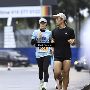 Runner Photo 8868173