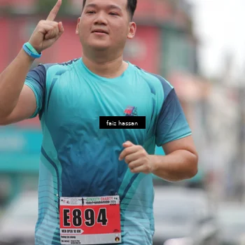 Runner Photo 8868189