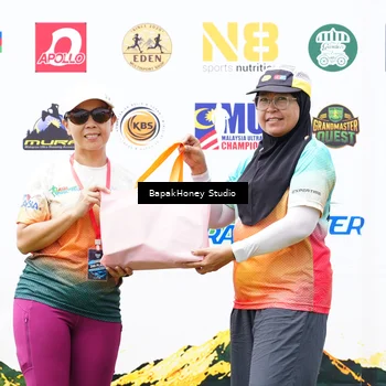 Runner Photo 8868215