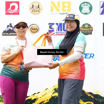 Runner Photo 8868224