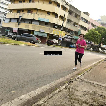 Runner Photo 8868230