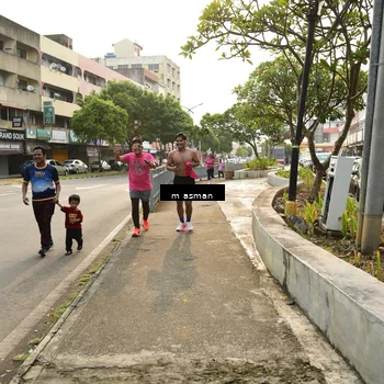 Runner Photo 8868232