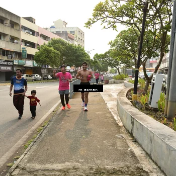 Runner Photo 8868234