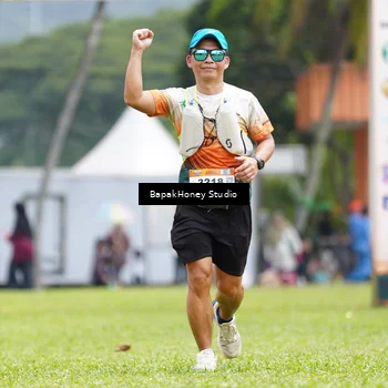 Runner Photo 8868264