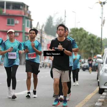 Runner Photo 8868269