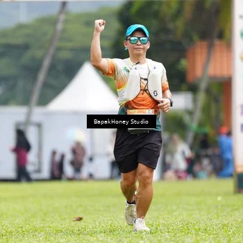 Runner Photo 8868272