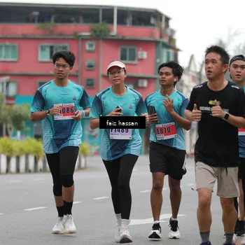 Runner Photo 8868281