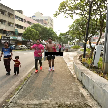Runner Photo 8868303