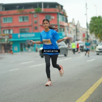 Runner Photo 8868334