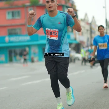 Runner Photo 8868335