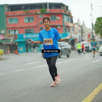 Runner Photo 8868336