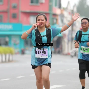 Runner Photo 8868343