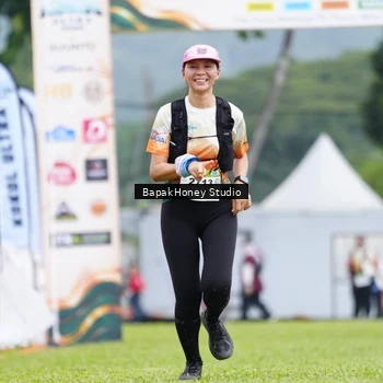 Runner Photo 8868345