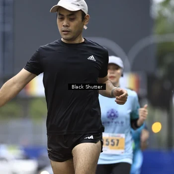 Runner Photo 8868358
