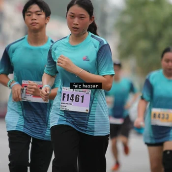 Runner Photo 8868394