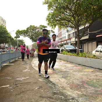 Runner Photo 8868413