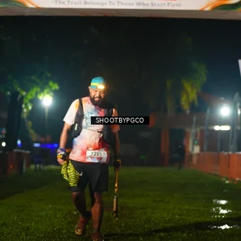 Runner Photo 8868421