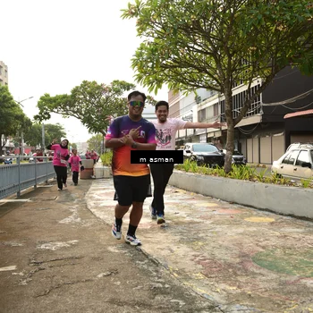 Runner Photo 8868443