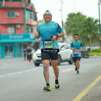 Runner Photo 8868444