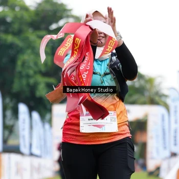 Runner Photo 8868448