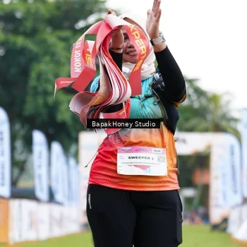 Runner Photo 8868455