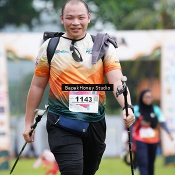 Runner Photo 8868475