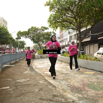 Runner Photo 8868477