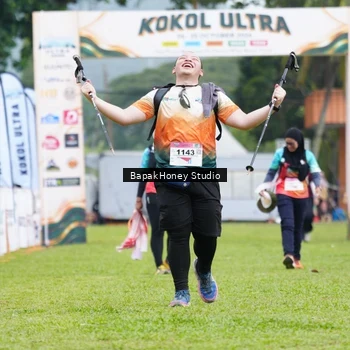 Runner Photo 8868494