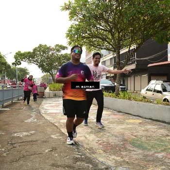Runner Photo 8868523