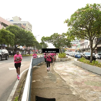 Runner Photo 8868525