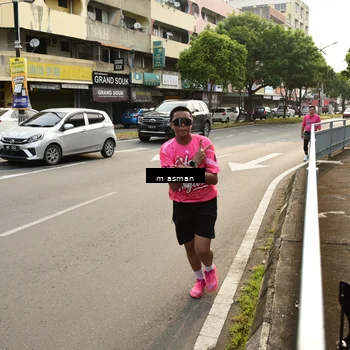 Runner Photo 8868545