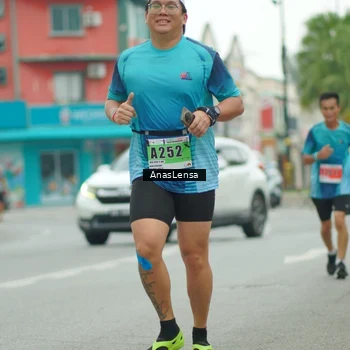 Runner Photo 8868596