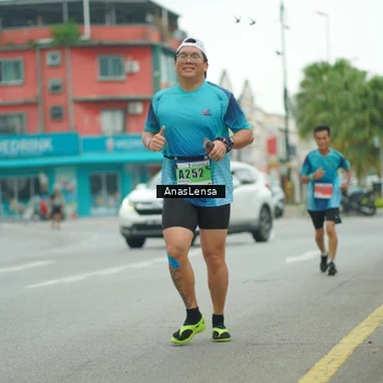 Runner Photo 8868602