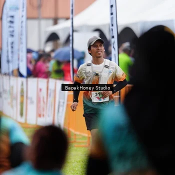 Runner Photo 8868648