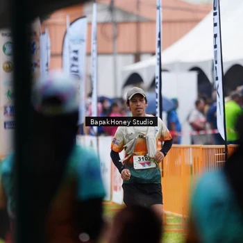 Runner Photo 8868649