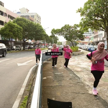 Runner Photo 8868667